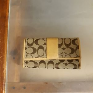 Coach wallet